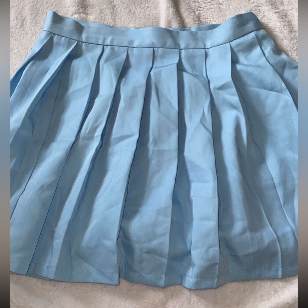 pleaded skirts